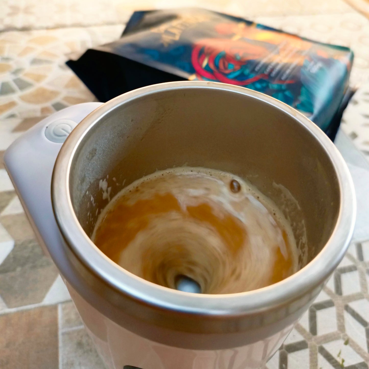 Taza Mezcladora para Café! ☕- RECARGABLE